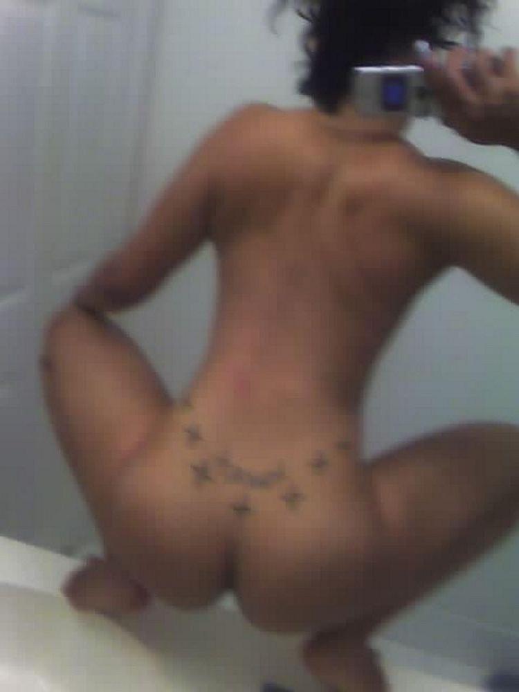 12P Stolen amateur shots of black teenies