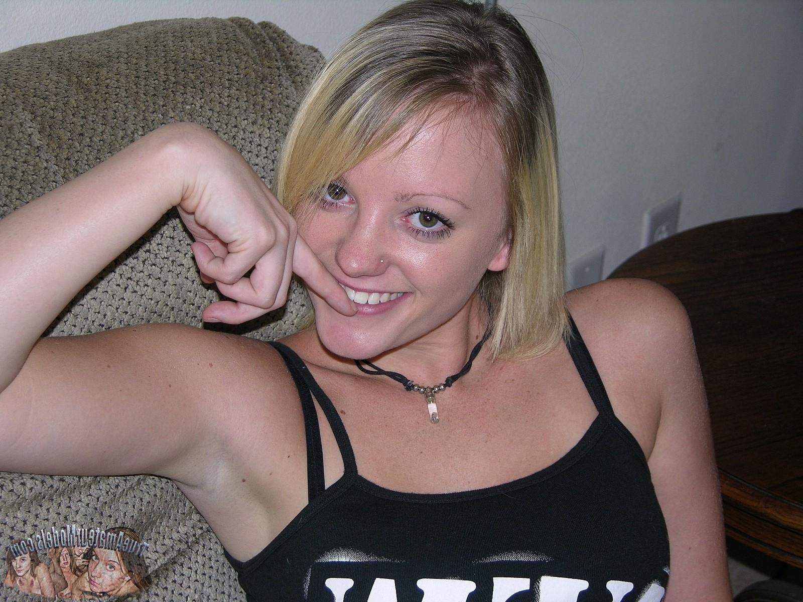 17P Cute &amp;amp; Petite Amateur Blonde Teen Modeling Nude - Leihla From True Amateur Model