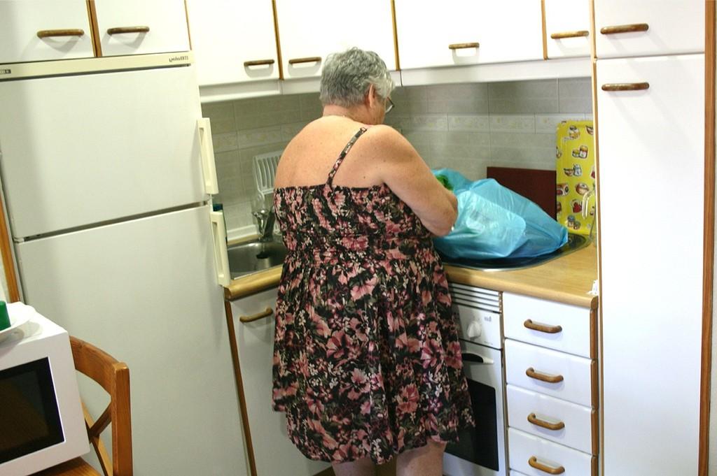 20P Grandma Libby hot time