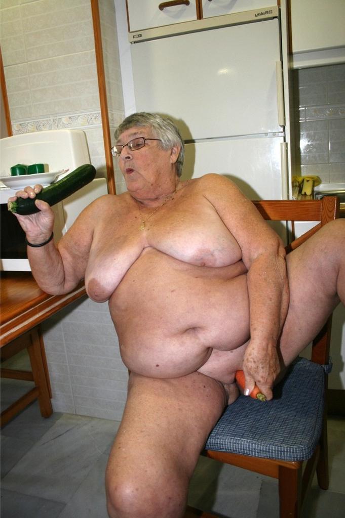 20P Grandma Libby hot time