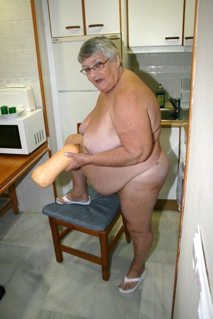 20P Grandma Libby hot time