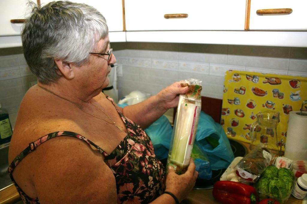 20P Grandma Libby hot time