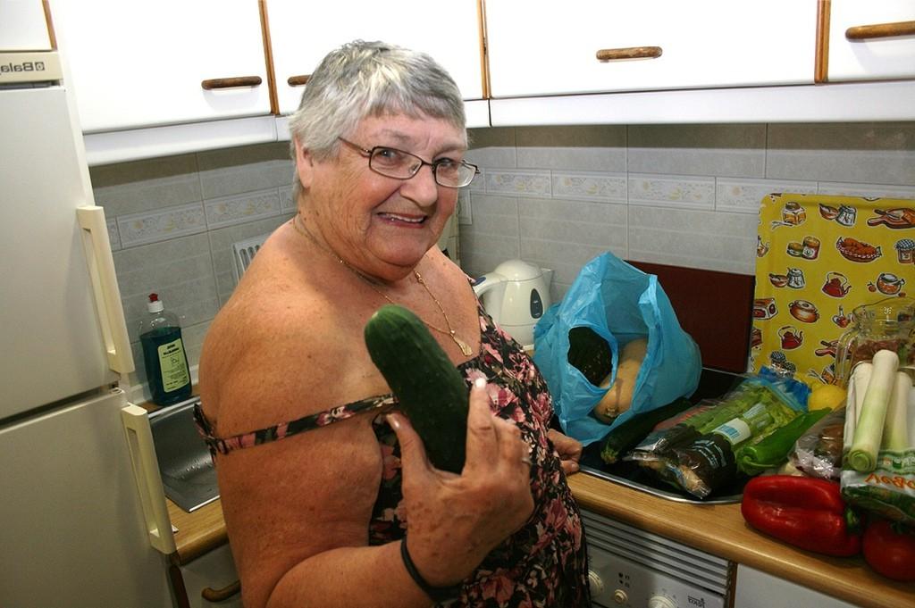 20P Grandma Libby hot time