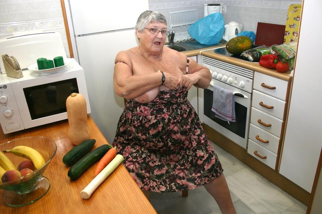 20P Grandma Libby hot time