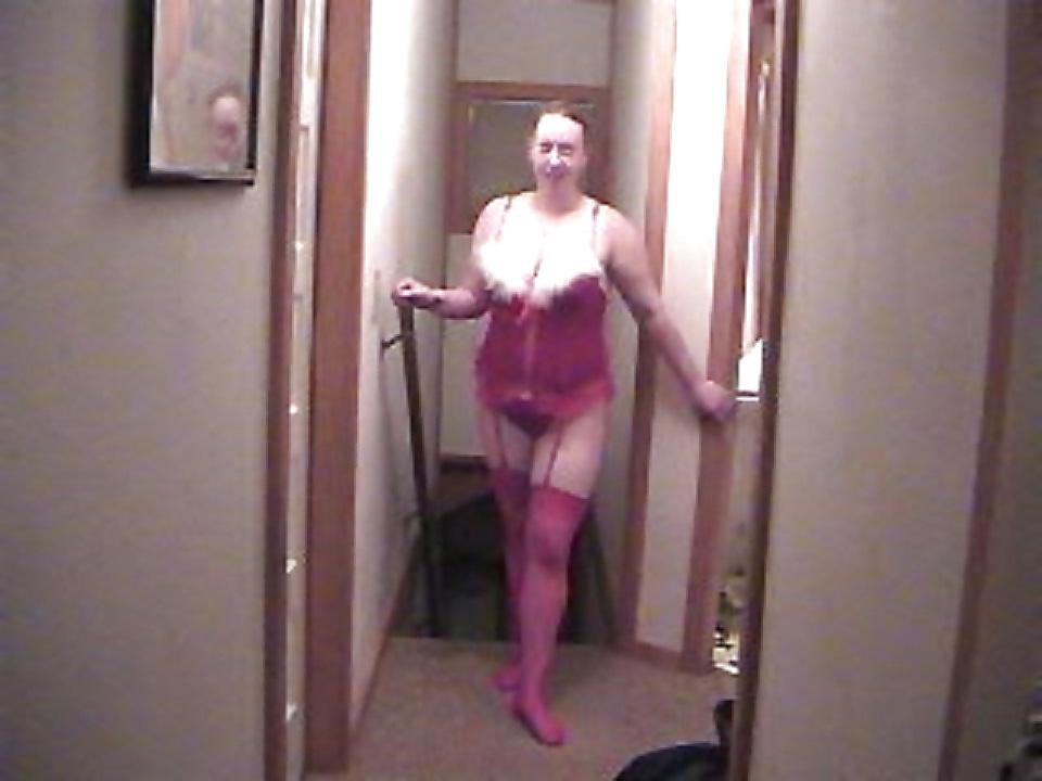 19P Ny wife in a Christmas teddy