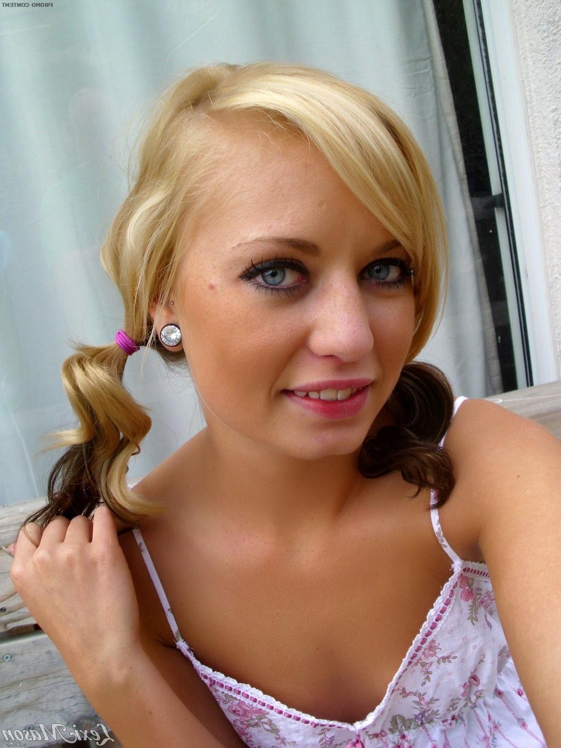 15P Slim blonde teen with tiny tits selfshots