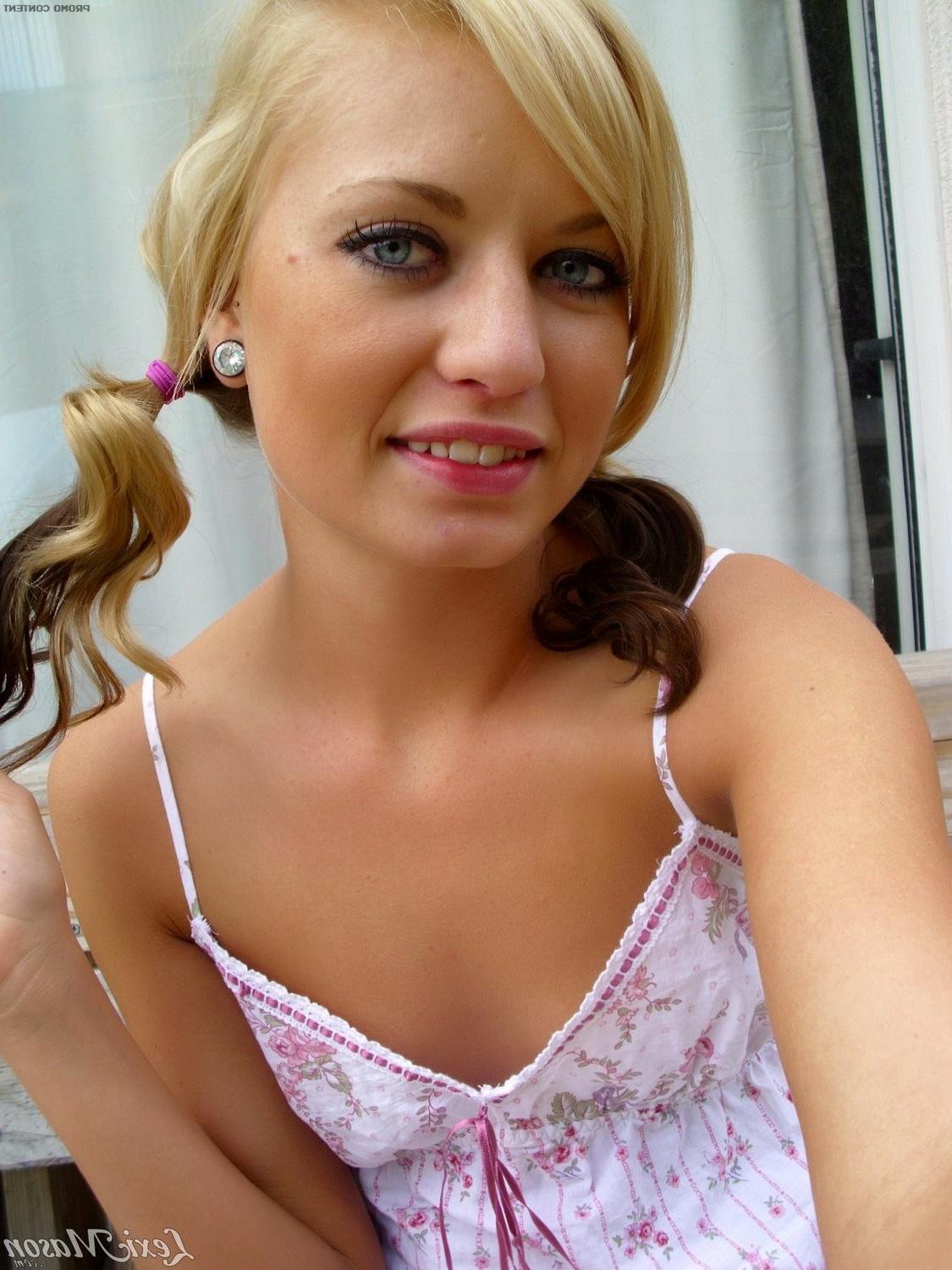 15P Slim blonde teen with tiny tits selfshots