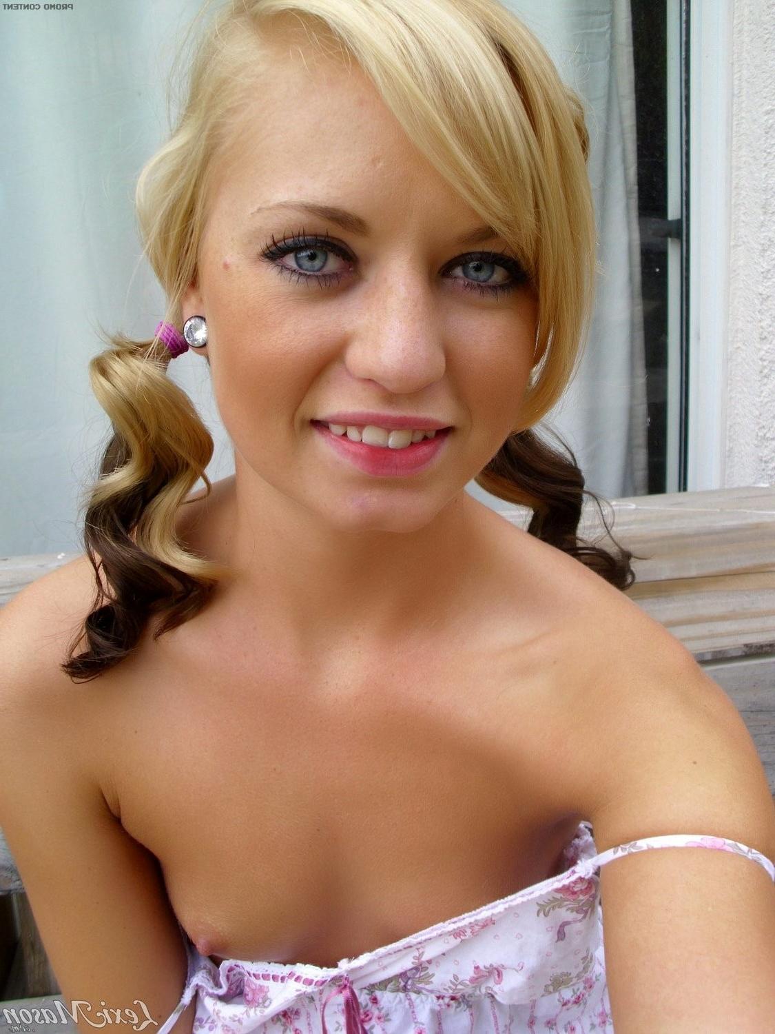 15P Slim blonde teen with tiny tits selfshots