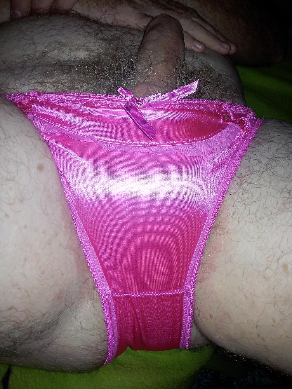 22P Wanked off by My Wife in Her Panties