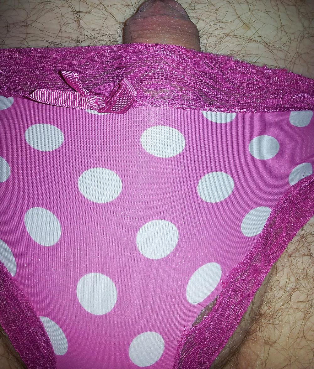 22P Wanked off by My Wife in Her Panties