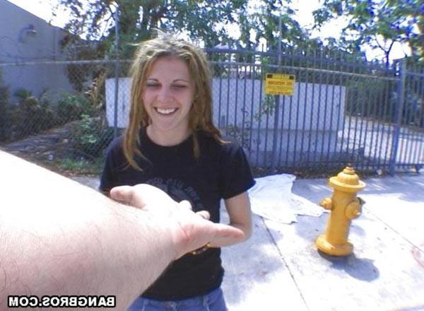 20P White chick with dreads