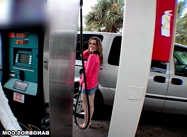 16P Sabrina got her car towed away. HEHEHE