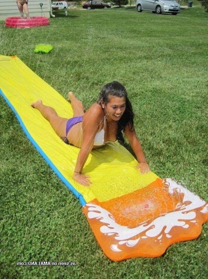 12P Collection of sexy amateur chicks having fun outdoors