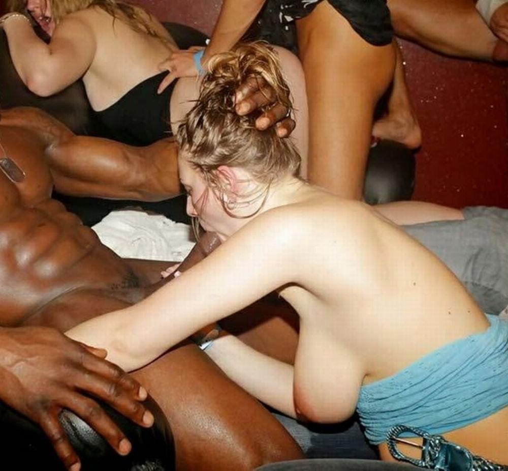 15P Interracial Girlfriends fuck black cocks