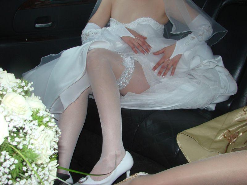 15P Horny amateur brides getting wild on their wedding nights