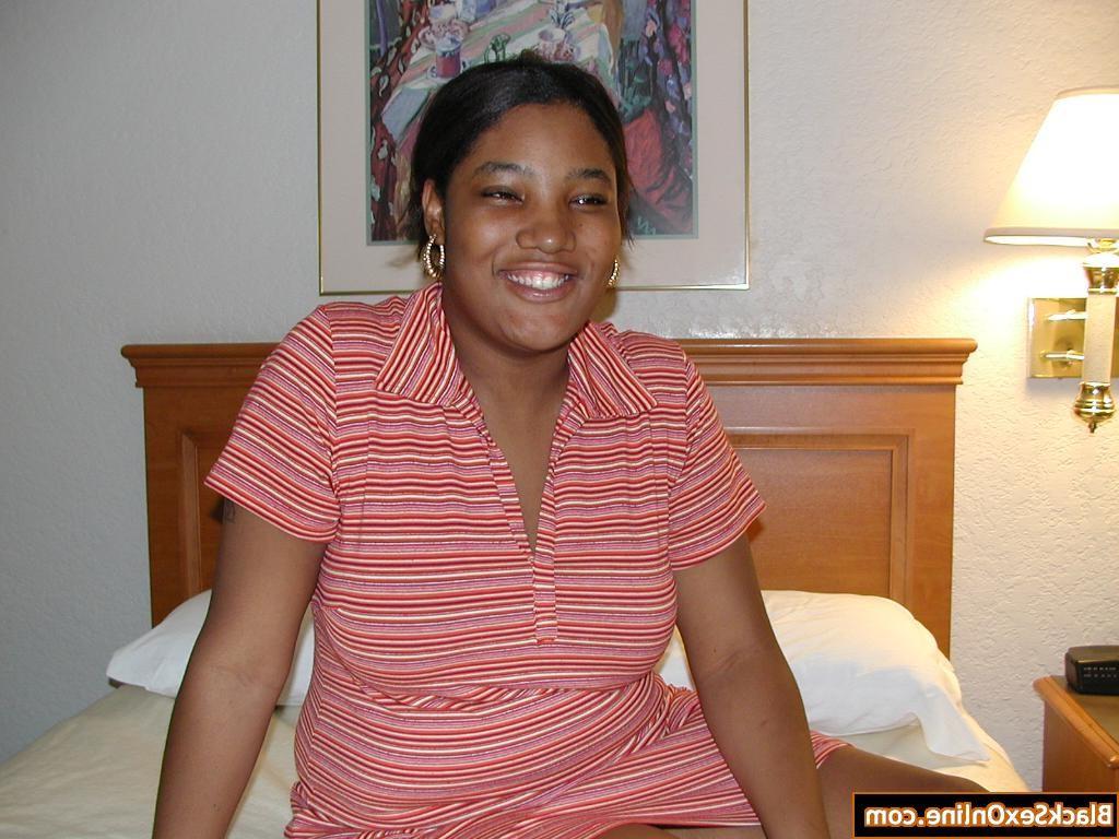 14P First time black amateur model does a porn video shoot