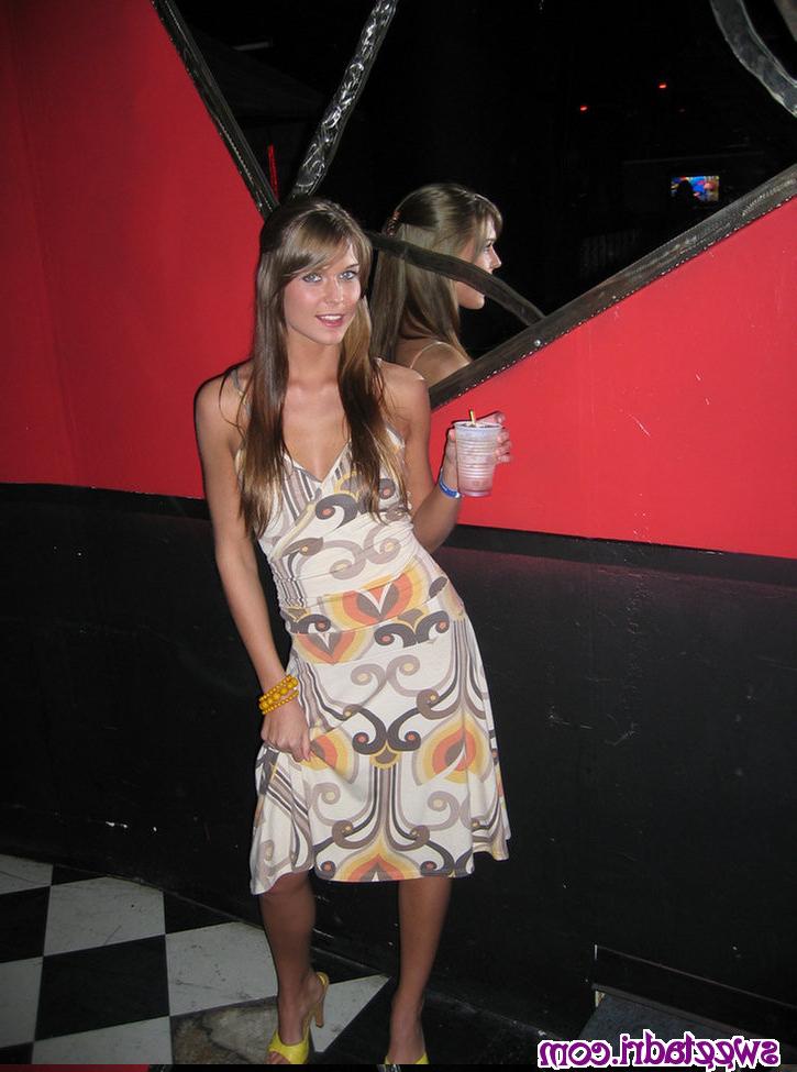 16P SweetAdri posing at the club opulence