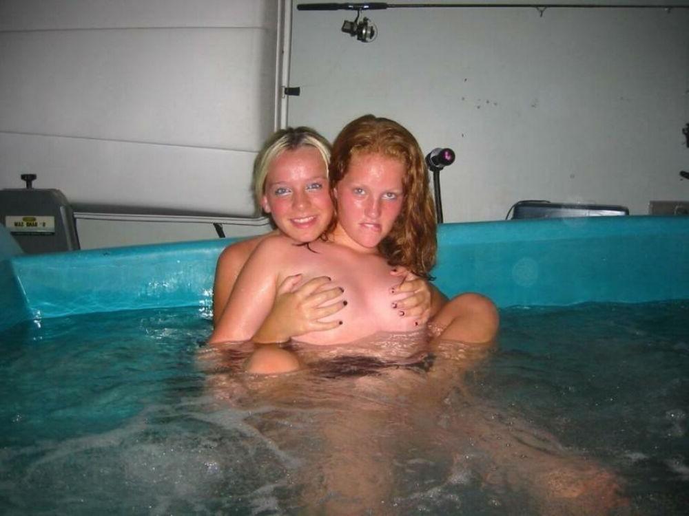15P Teen lesbian gfs are licking and kissing  21