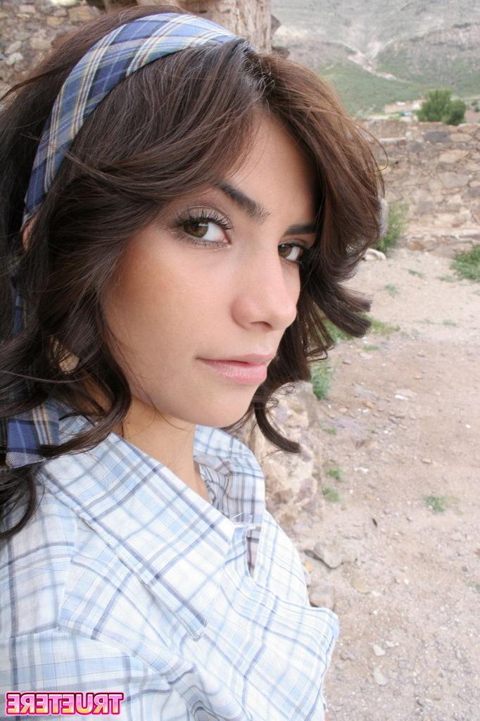 15P Sexy latina teen True Tere