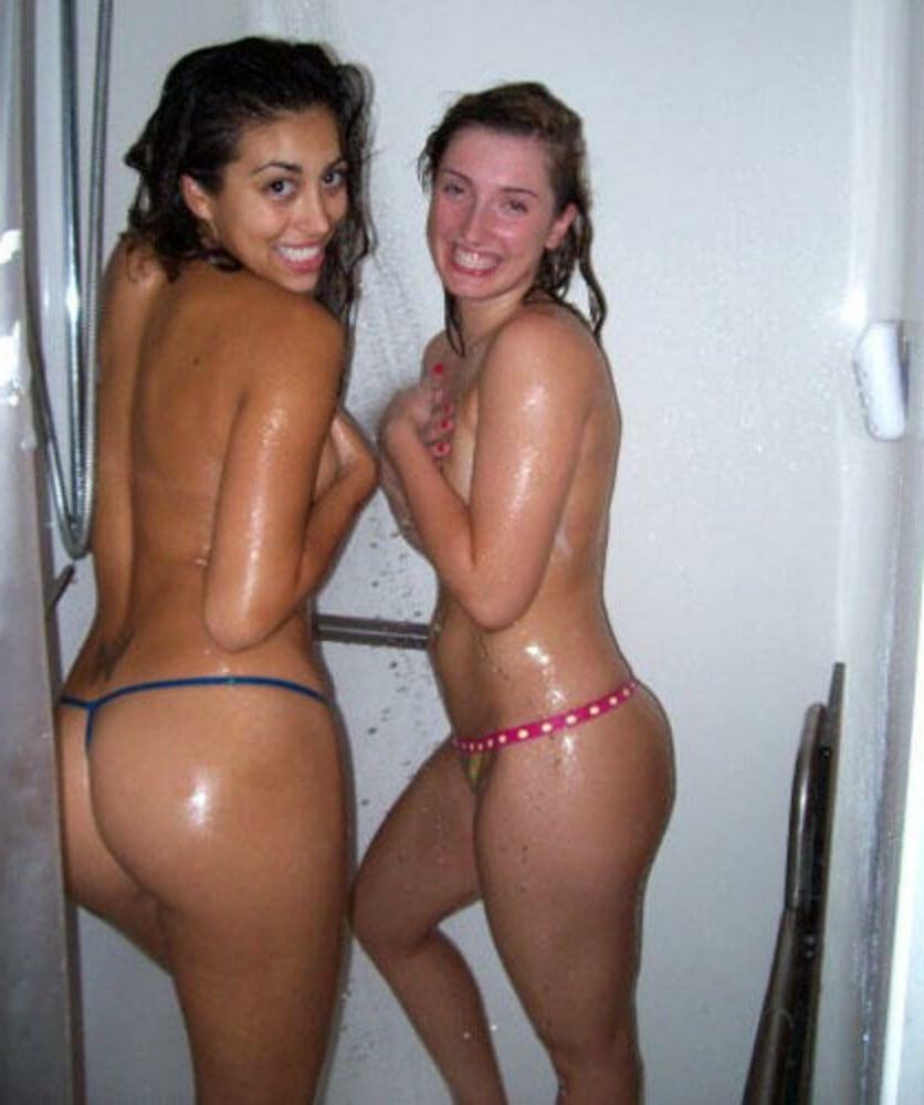 15P Teen lesbian gfs are licking and kissing  16