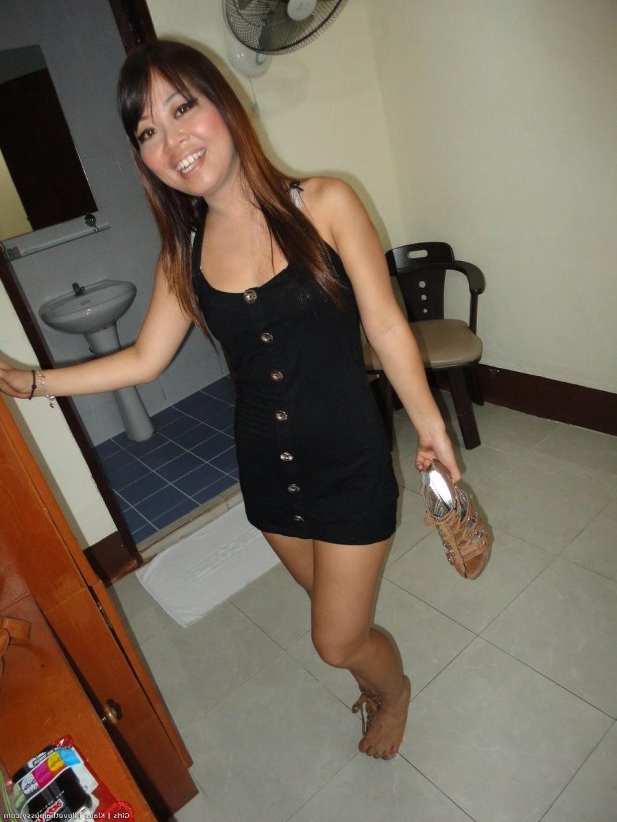 12P Hot Thai girls from Bangkok fucking a sex tourist cheating on sexy wife