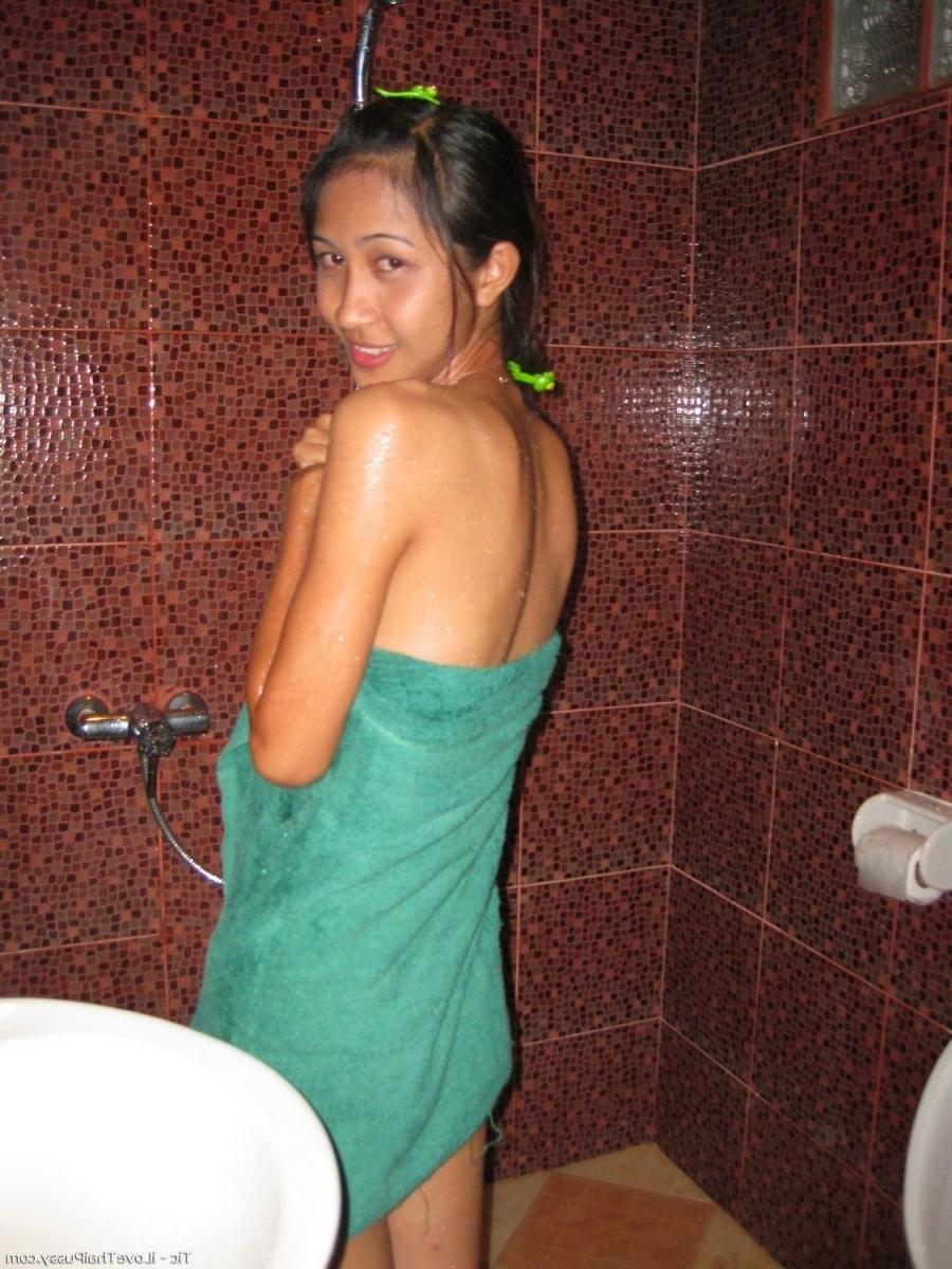 11P Hot Thai Fuck dolls penetrated by crazy sex tourist from Sweden asian sluts