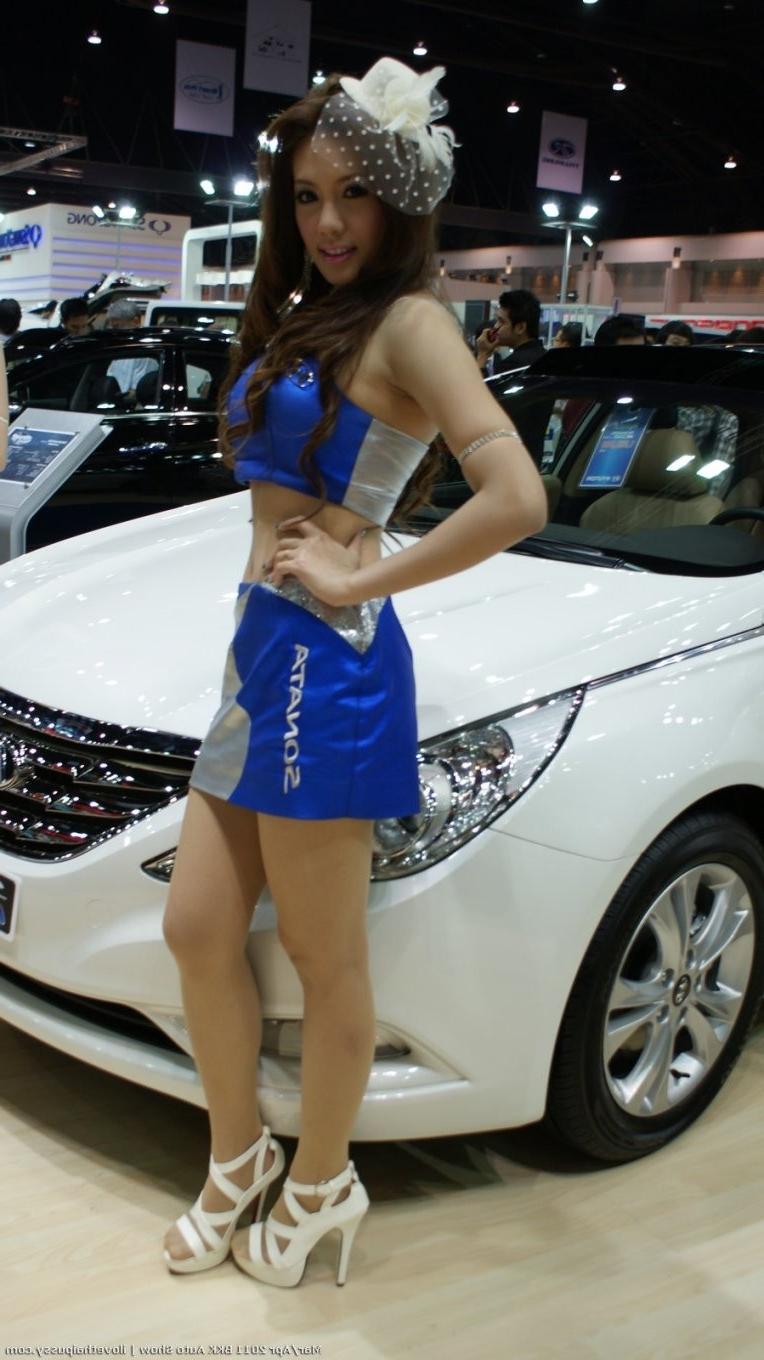 12P Pretty Thai Sluts Spreading Tight Brown Assholes And Pink Pussies Asian Sluts