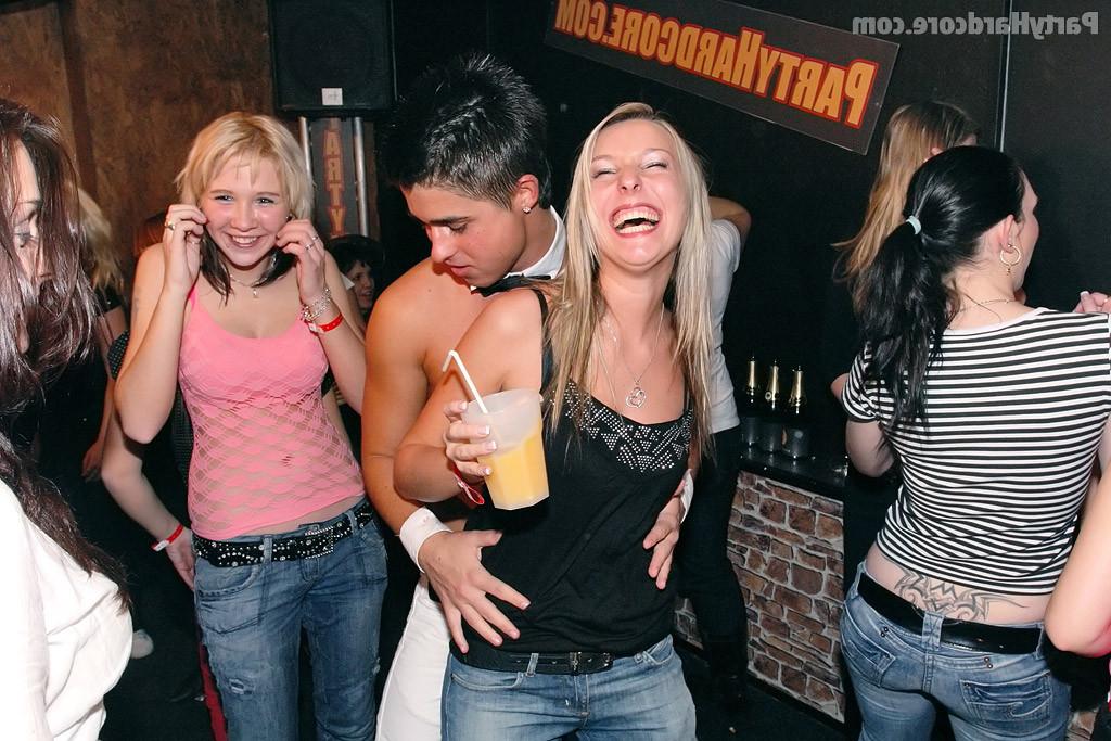 16P Hardore sexparty at stripclub with horny chicks fucked on the floor