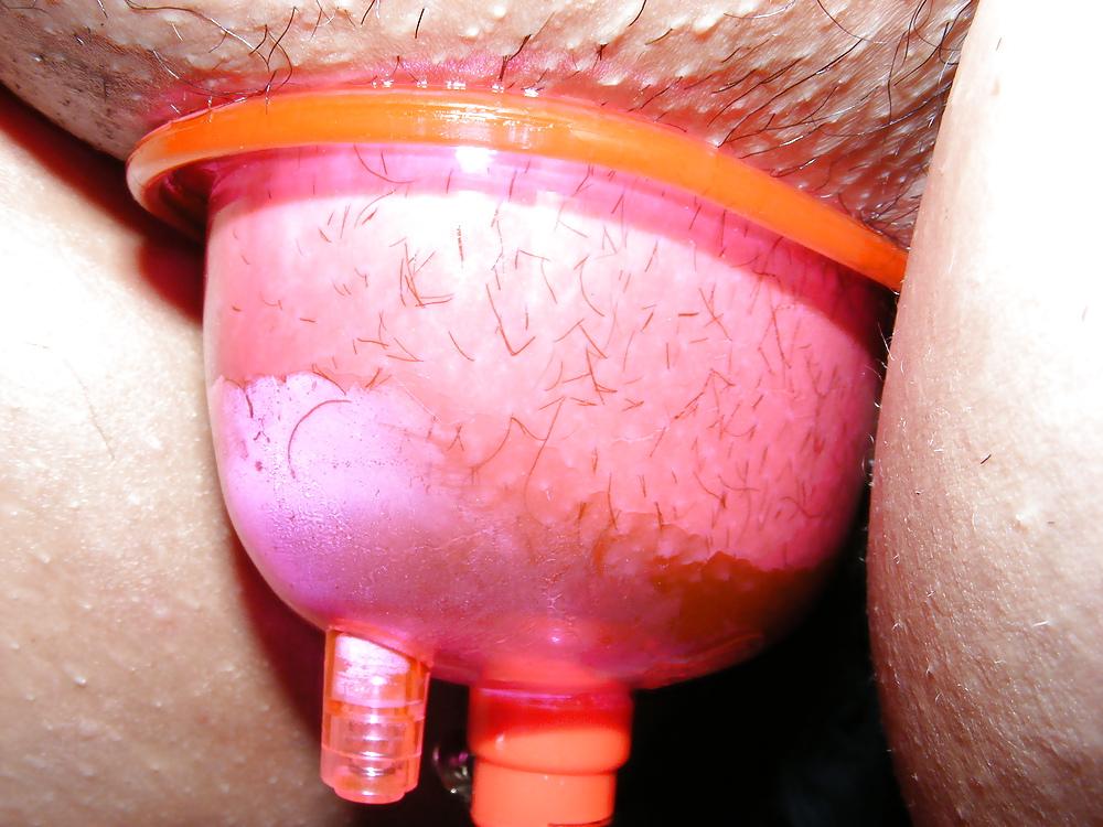 25P Pussy and titty pumping (1st time)