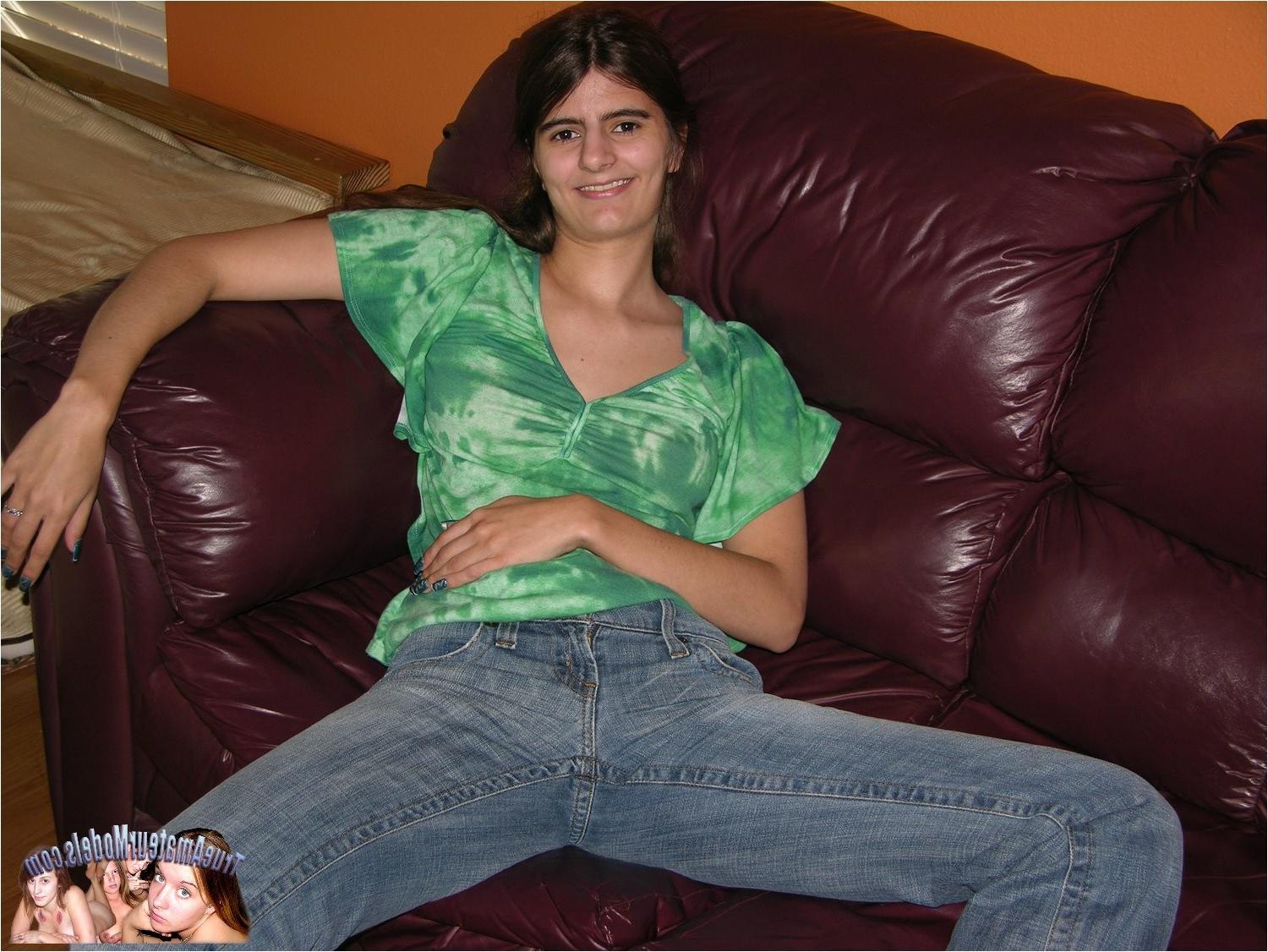 10P Nissa - Amateur GF Modeling And Spreading Nude