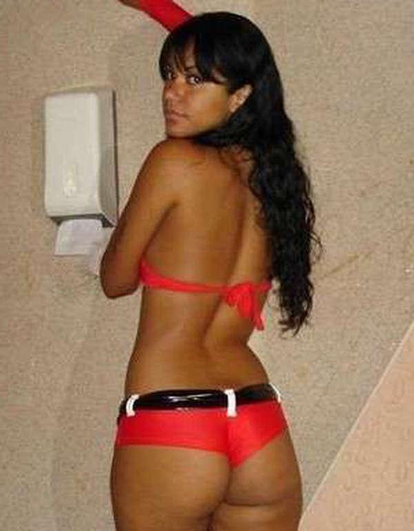 15P Wife in her lingerie
