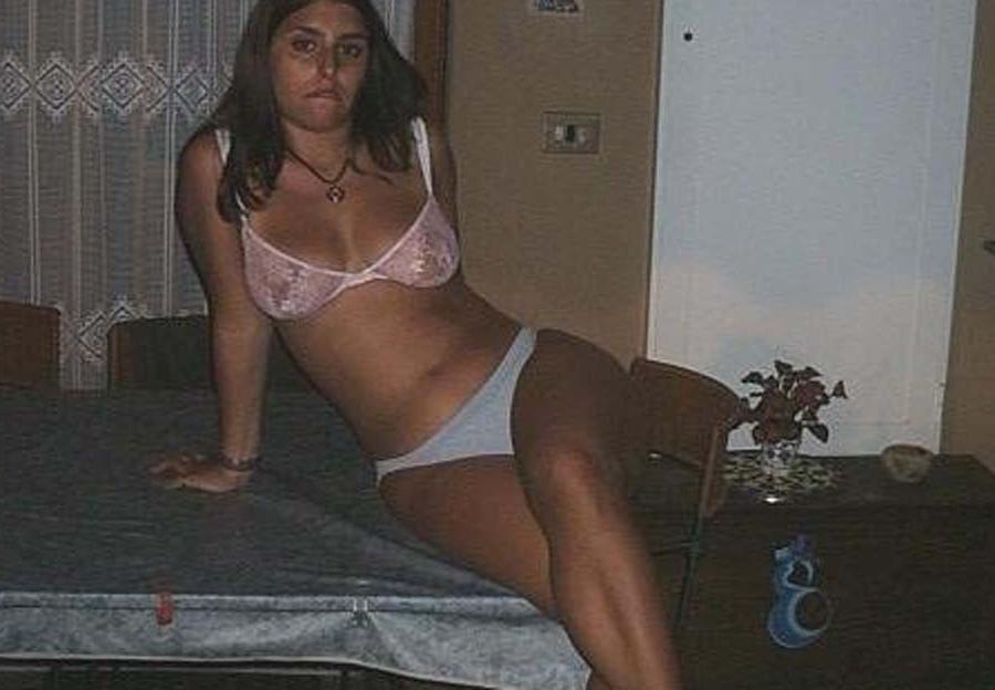 15P Wife in poses