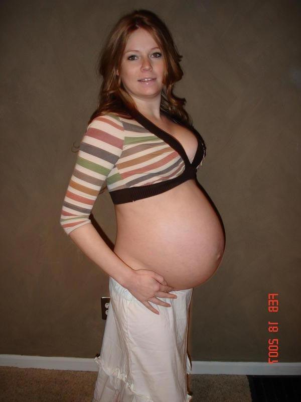 16P Amazing collection of pregnant teen girls