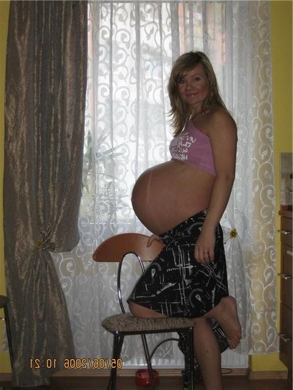 16P Amazing collection of pregnant teen girls
