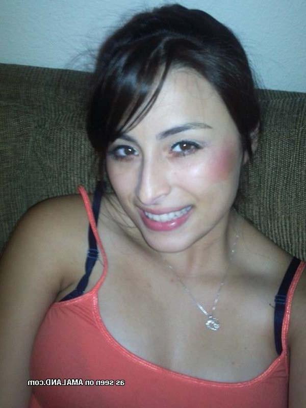 15P Two amateur gorgeous Latina babes