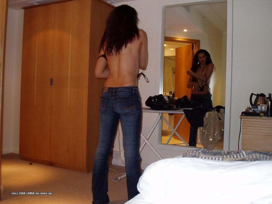 15P Two amateur kinky Latina girlfriends