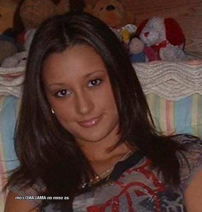 9P Sexy amateur busty vain Latina GF