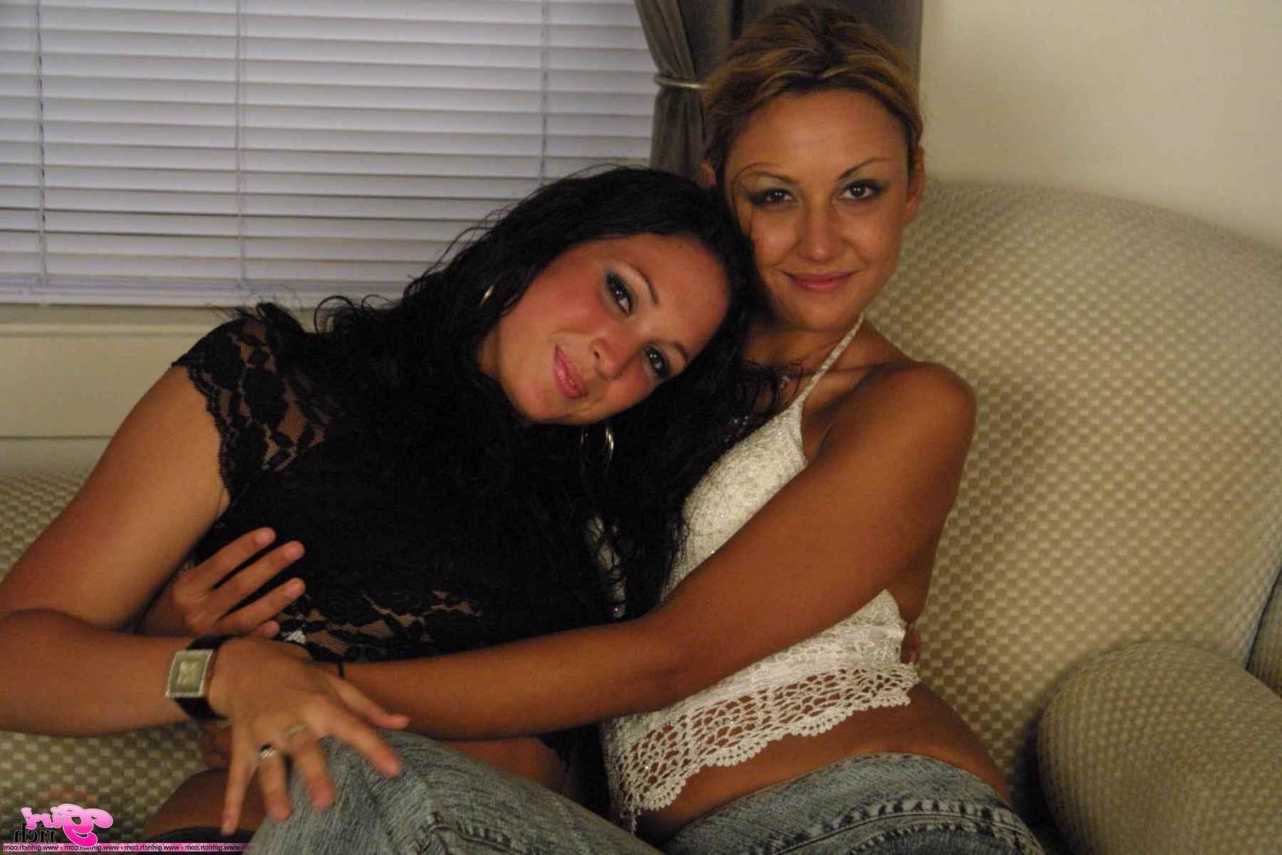 18P Veronika and Amparo 2 girls one cock, this set looks fimilar, I love 2 cum sluts