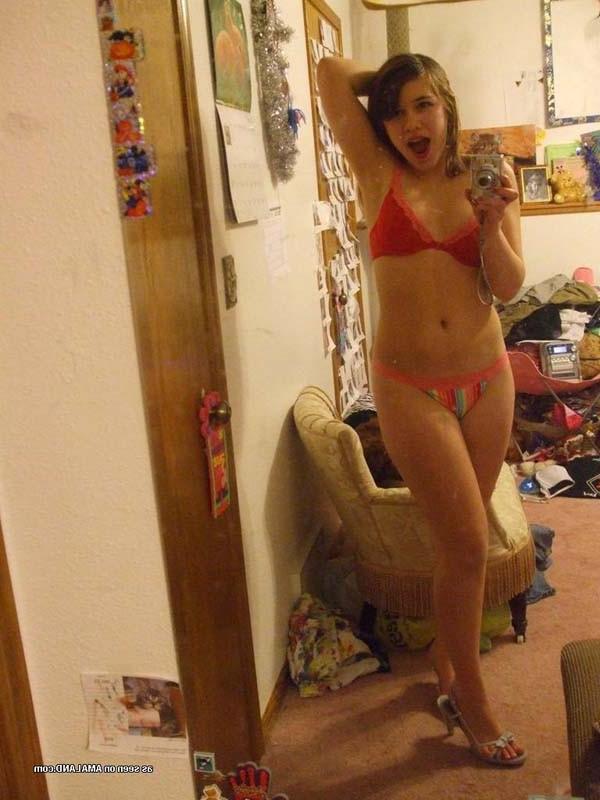 15P Hot Mexican teen in a bikini