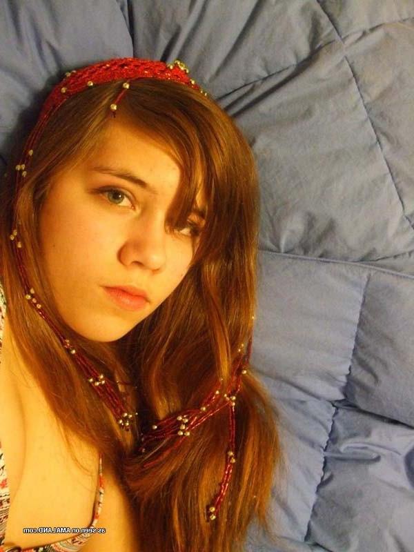 15P Hot Mexican teen in a bikini