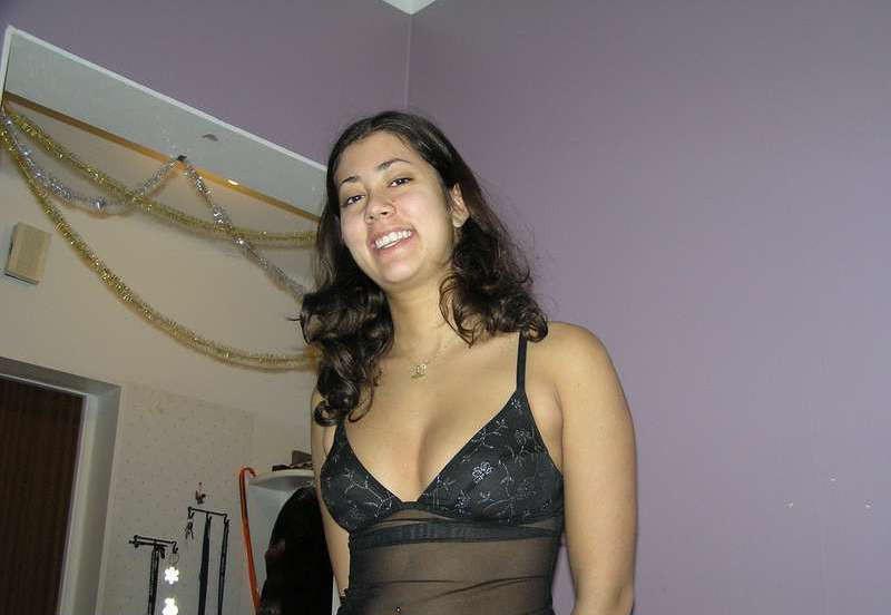 15P Hot Latina chick stripping