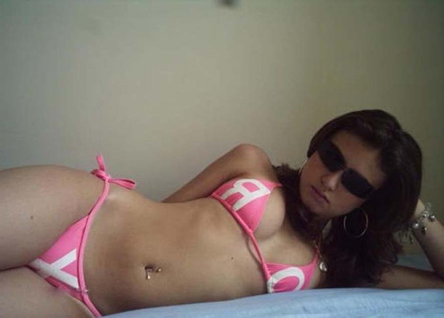 15P Hot Latina babes in their bikinis