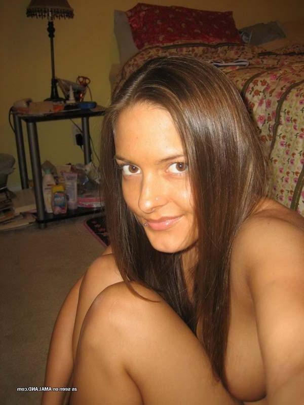 15P Naked sexy gorgeous Latina honey