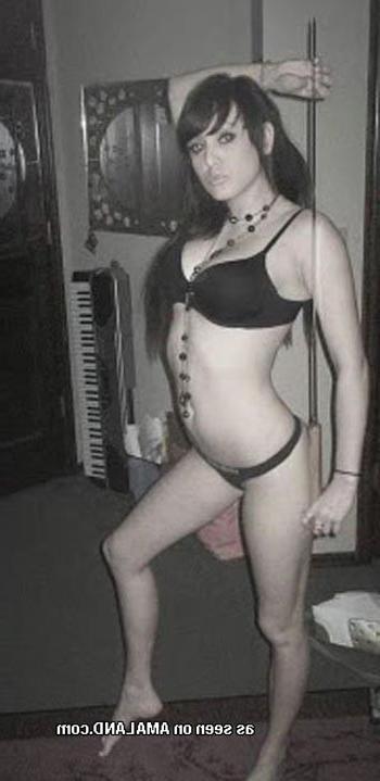 15P Hot Latina GF topless