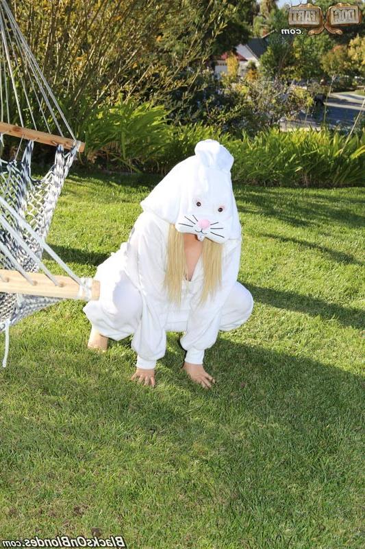 15P Blonde Bunny Gang Banged By Black Men