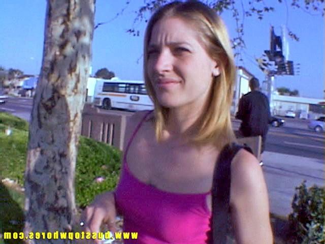 20P Cum Sawllowing brunette and blondie with a bus pass get into some reality fuckin