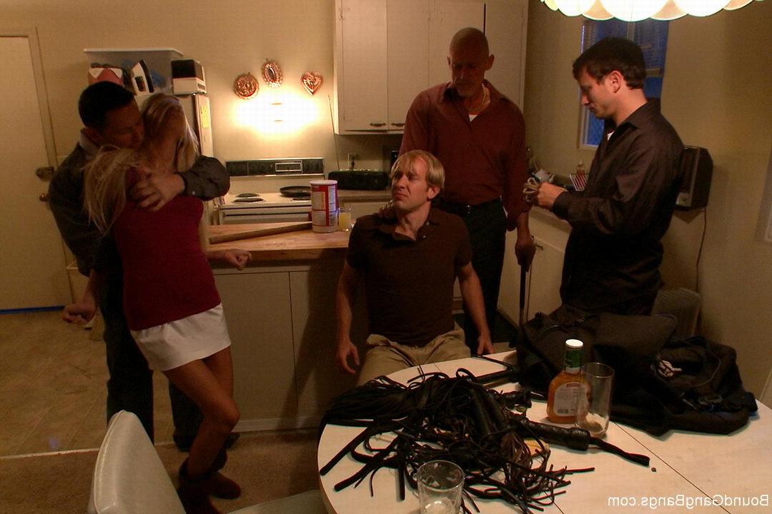 15P Bdsm gangbang photos