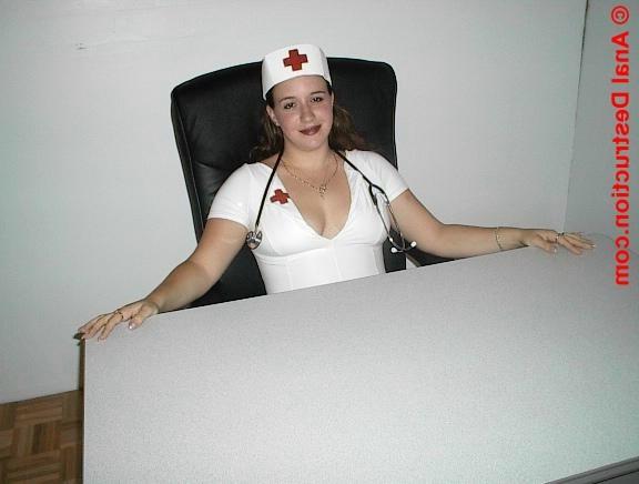 17P Nurse Kelly fucked in tight ass