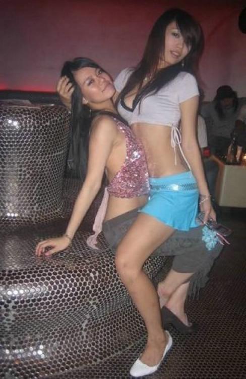 16P So sexy asian toys her asshole and licks her dildo after