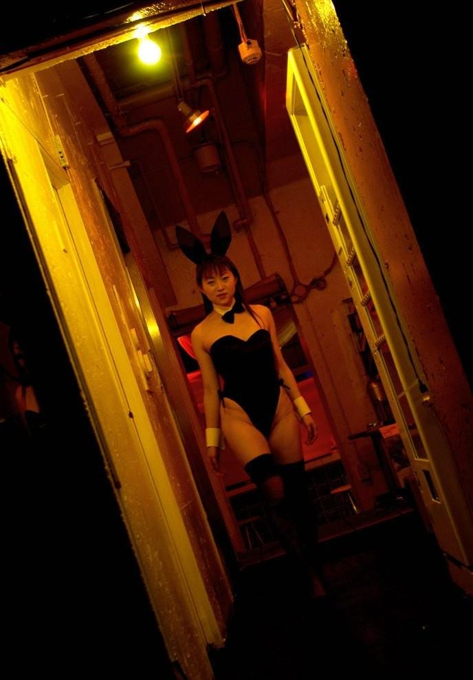 15P Cute sexy Japanese bunny in lingerie gets railed by a sex toy